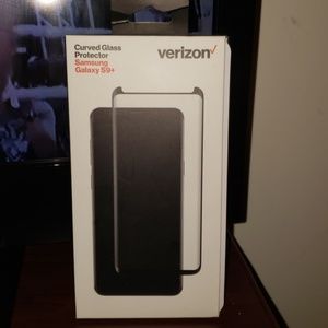 Verizon Samsung Galaxy S9+ Curved Glass Protector